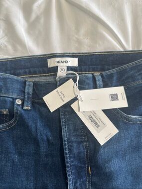 SPANXsculpt™ ReDefine Kick Flare Jeans